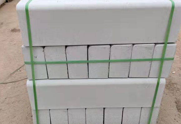 路邊石